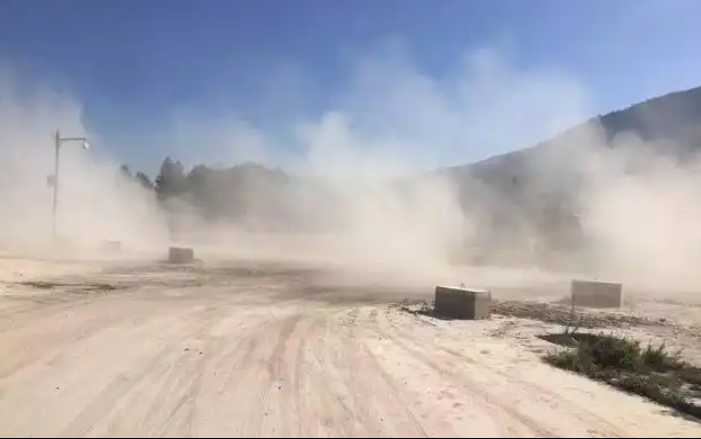 工地智能揚塵監(jiān)測系統(tǒng)多少錢？影響價格的5大因素揭秘！